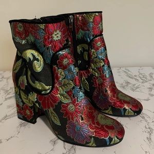 Marc Fisher brocade boots